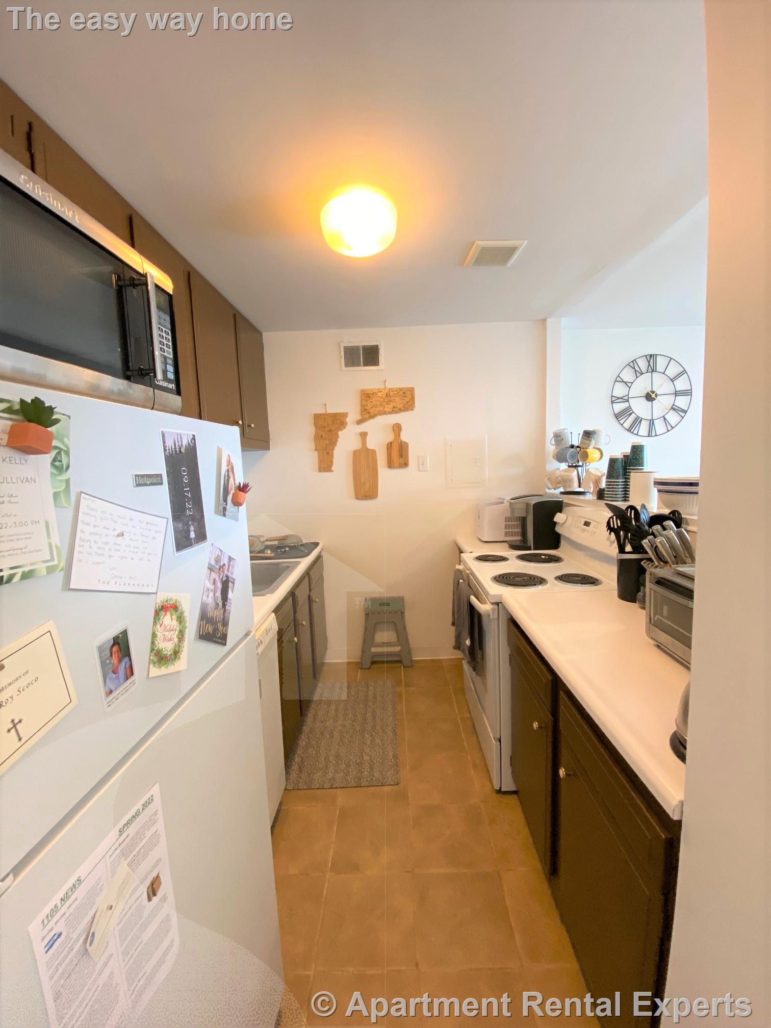 1105 Massachusetts Ave, Harvard Square