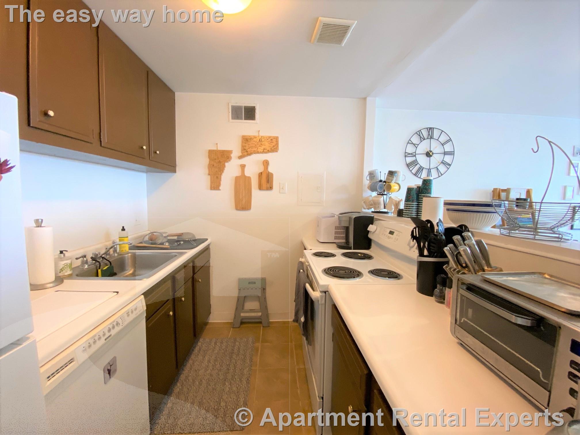 1105 Massachusetts Ave, Harvard Square