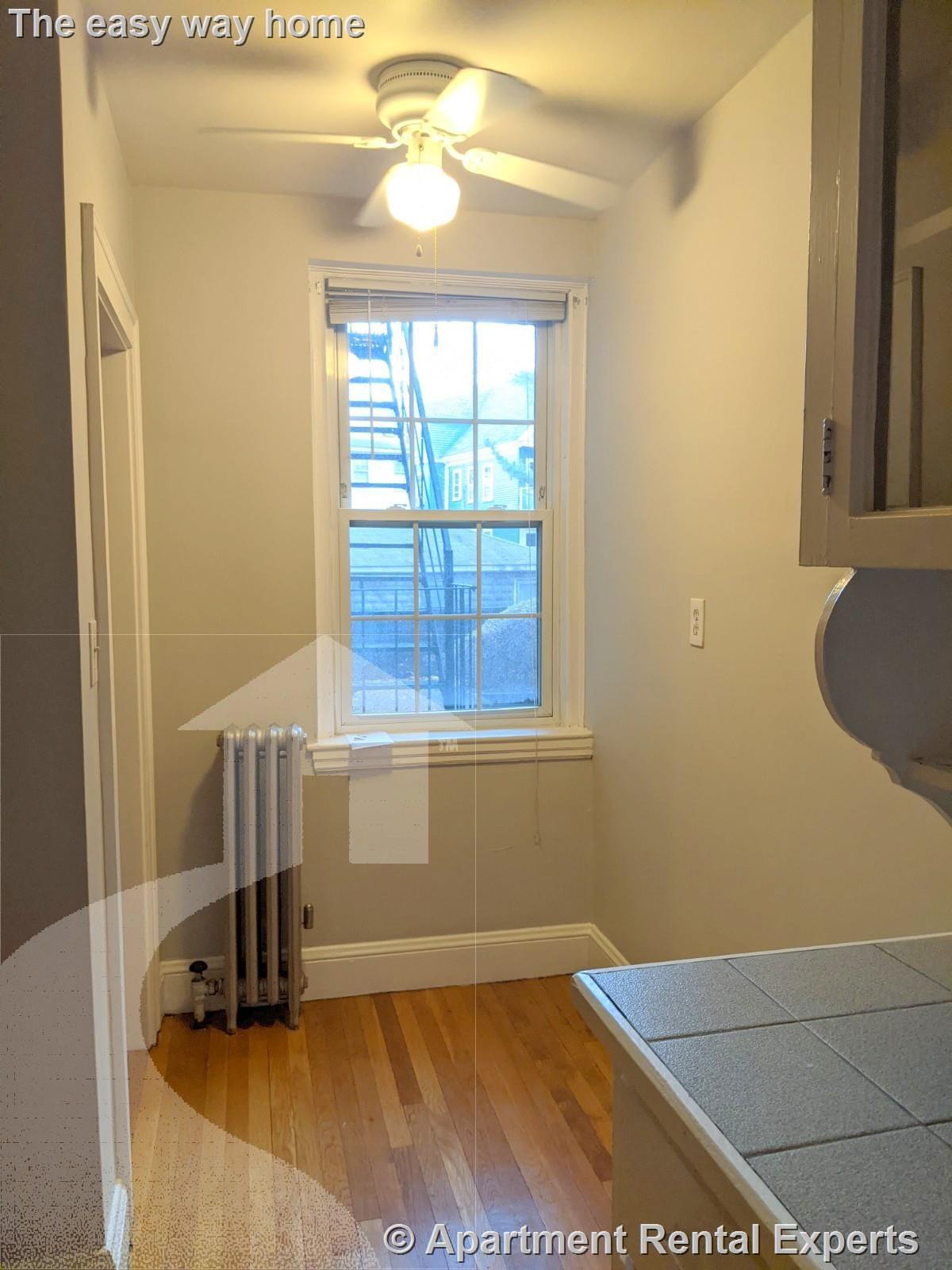 119 College Ave, Davis Square