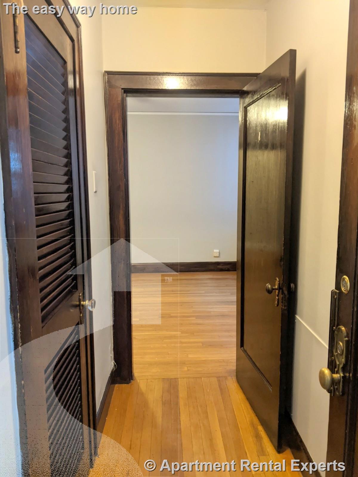 119 College Ave, Davis Square