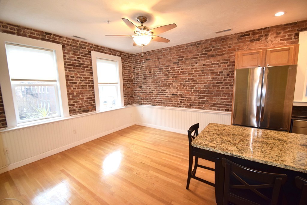 172 Cottage St, East Boston