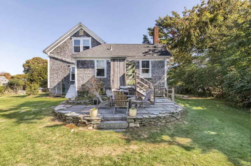 1847 Main Rd, Westport Point