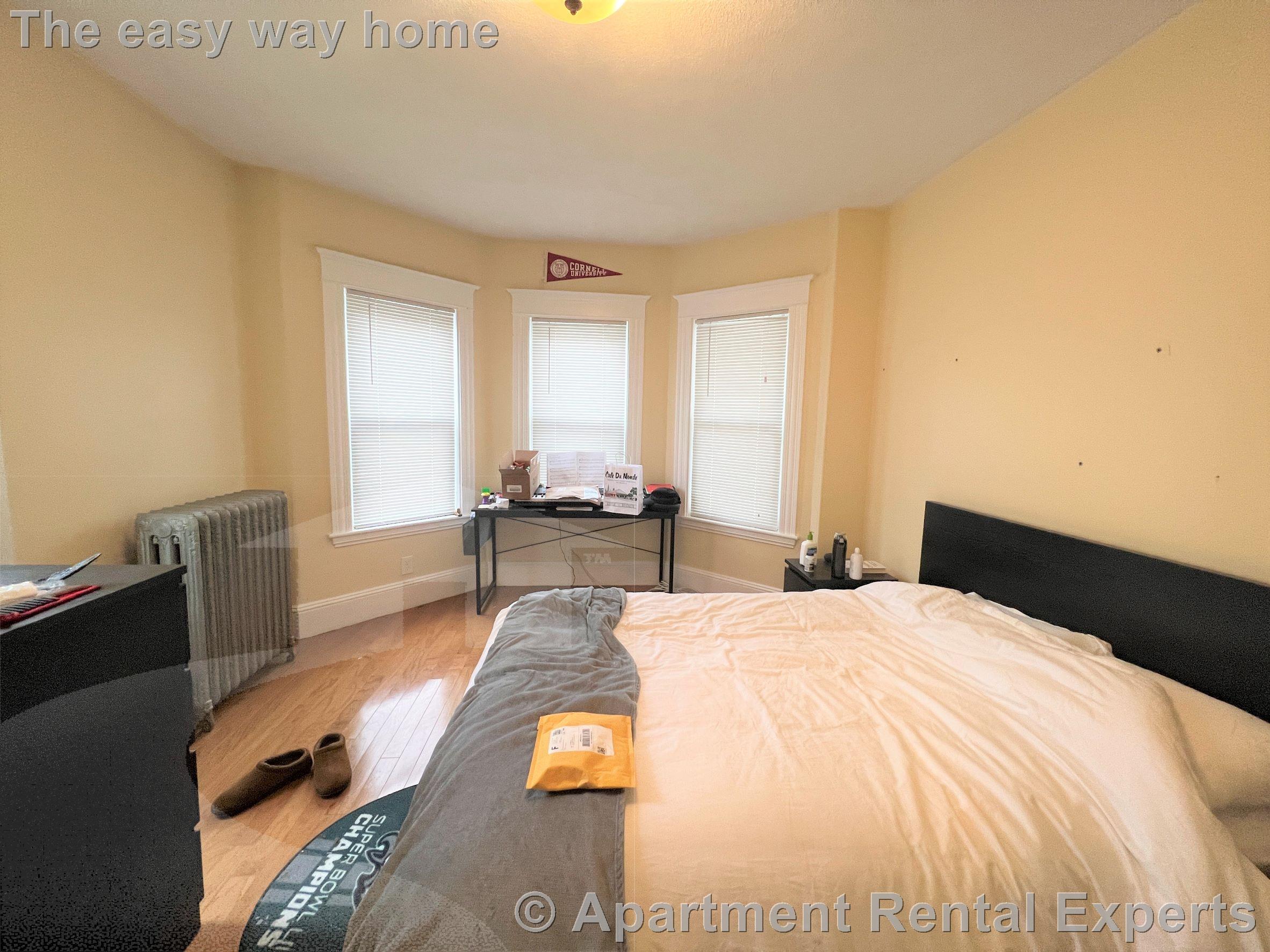 125 Liberty Rd, Powder House Square