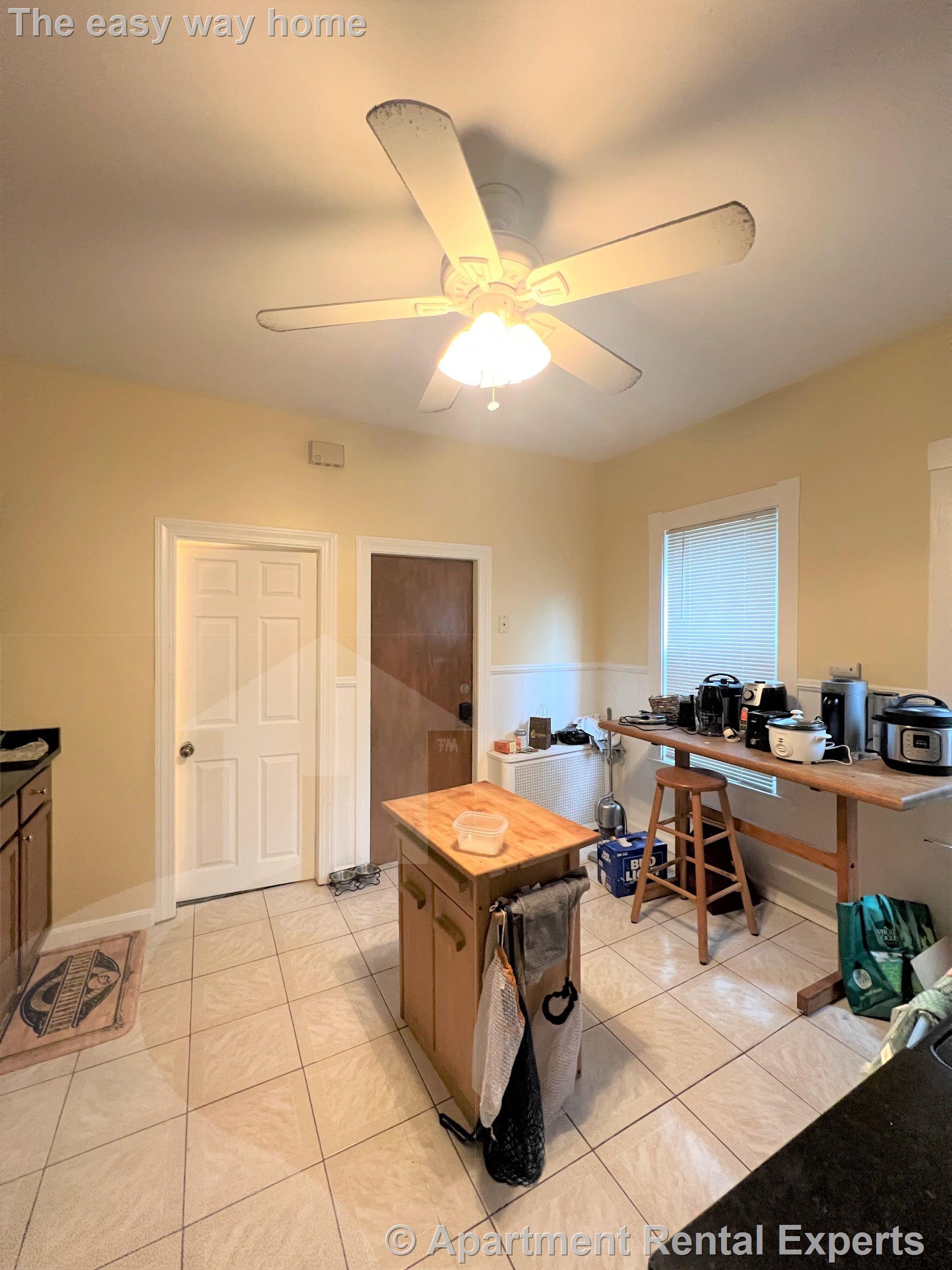 125 Liberty Rd, Powder House Square