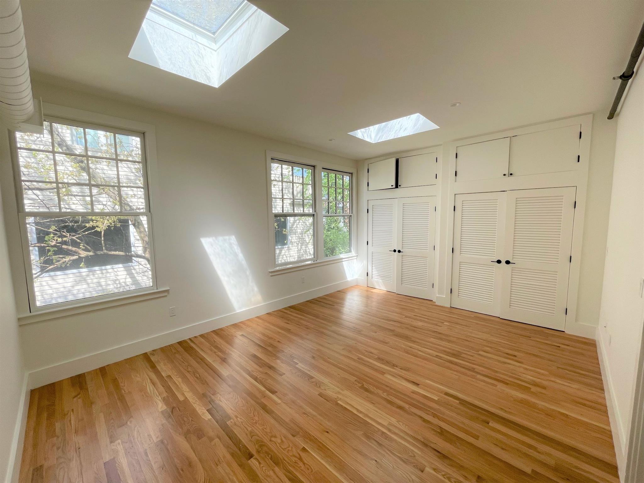 3.5 bed, 2.5 bath apartment for rent at 58 Regent St Unit 2, Porter Square — photo 8 of 16