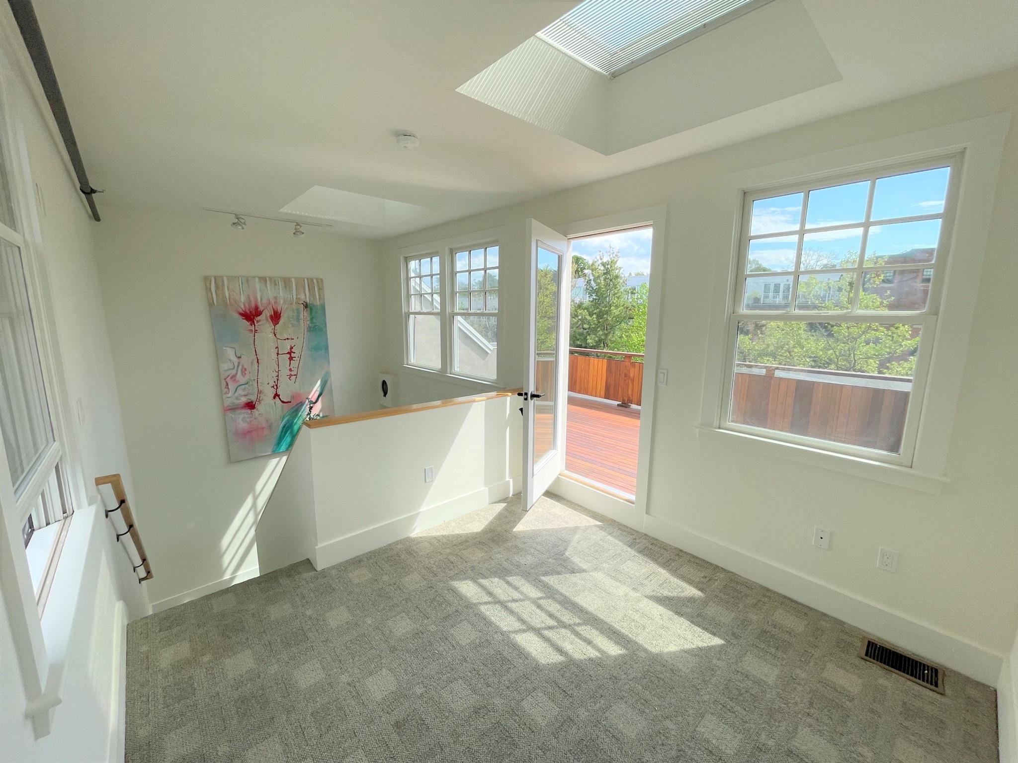 3.5 bed, 2.5 bath apartment for rent at 58 Regent St Unit 2, Porter Square — photo 10 of 16