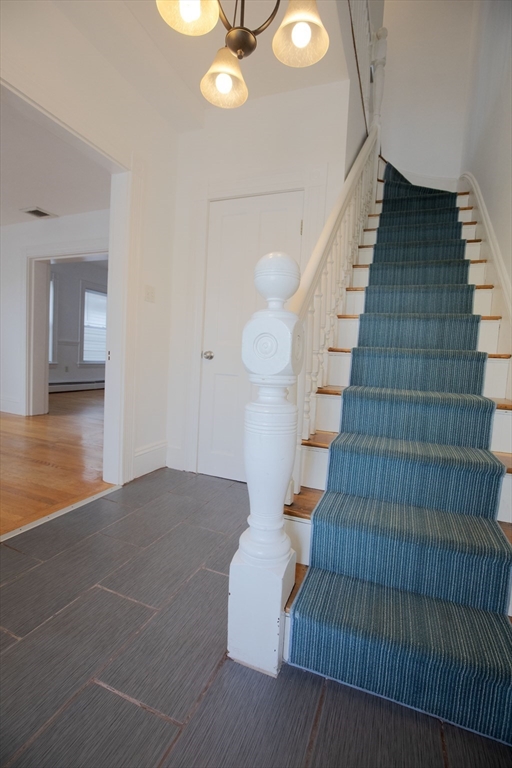 115 Taylor St, Waltham