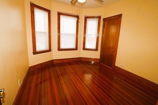 14 Huntoon St, Dorchester