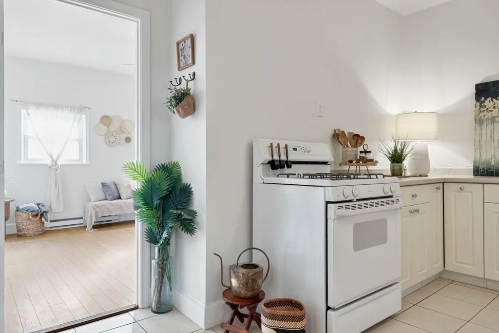 377 Dorchester St, South Boston