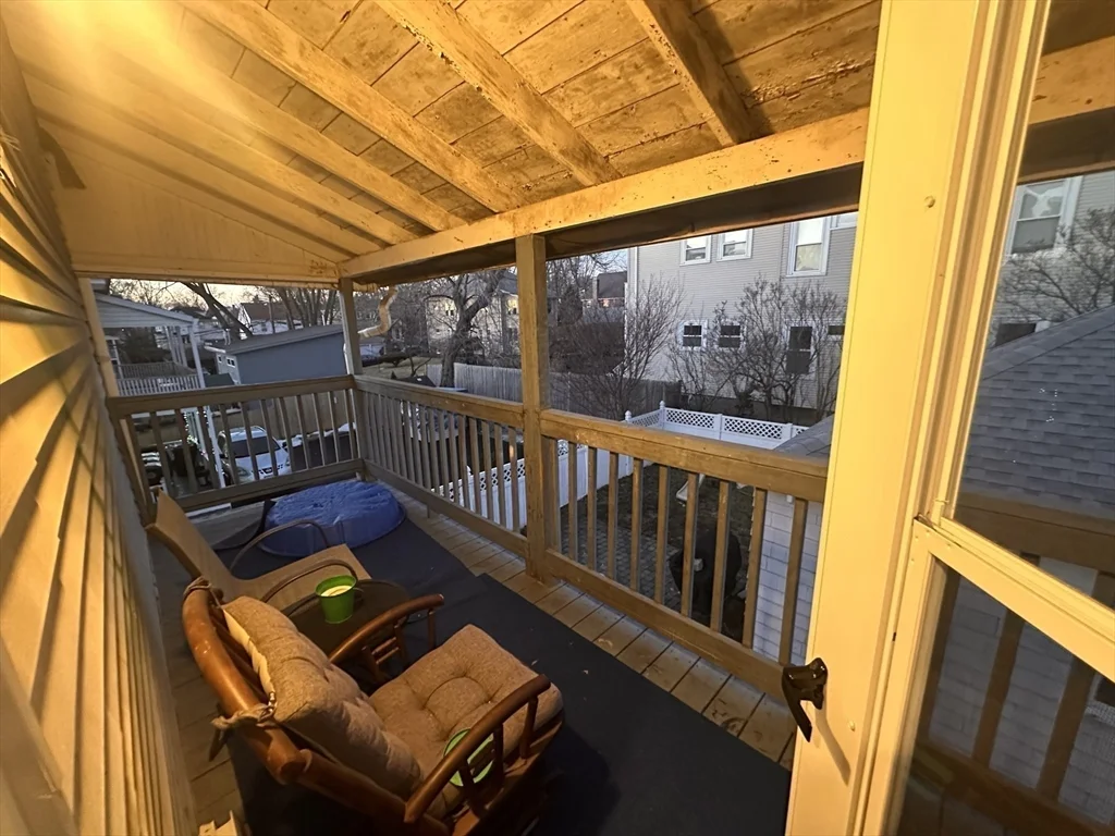 585 Main St, Watertown