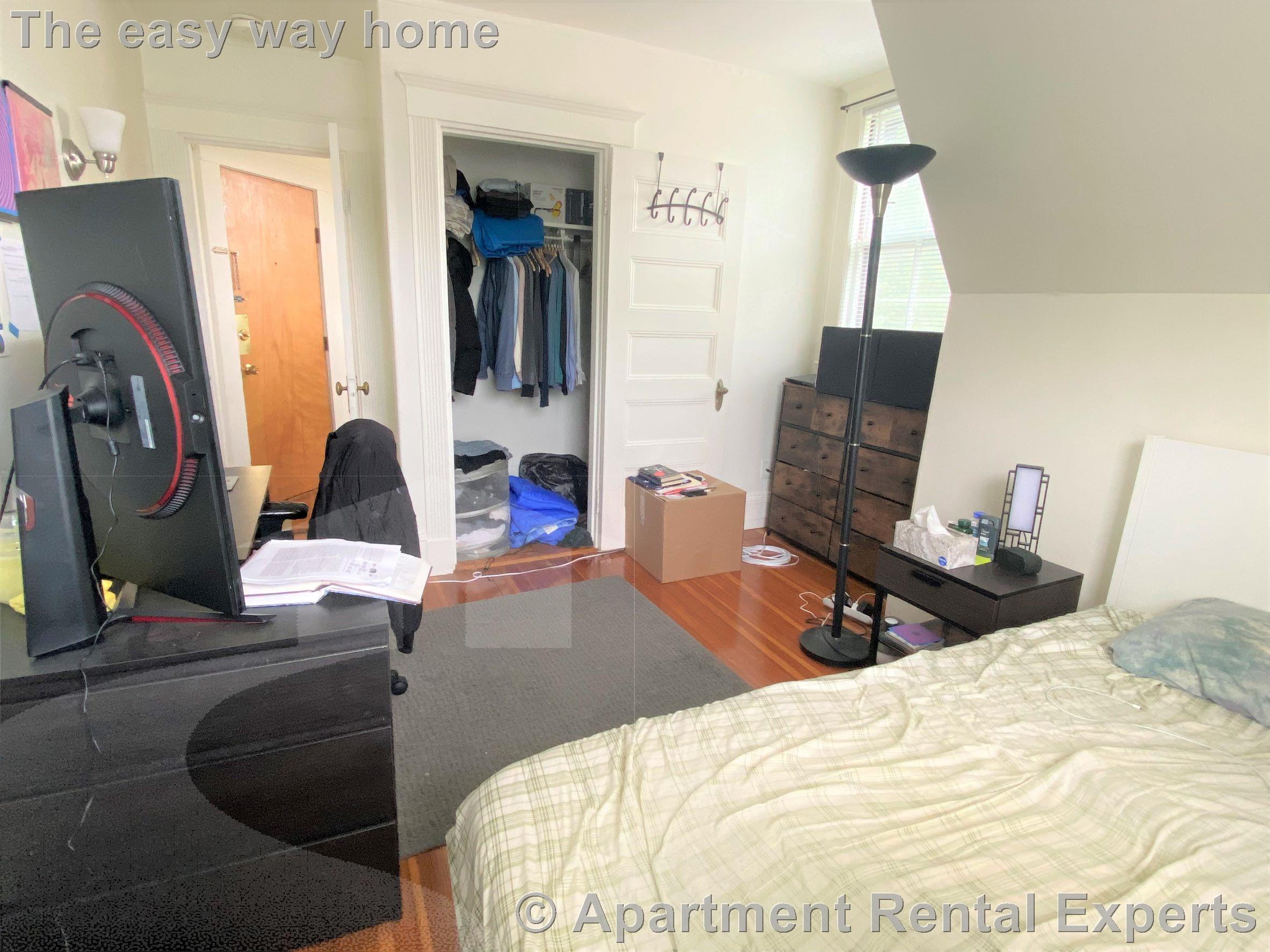 79 College Ave, Davis Square