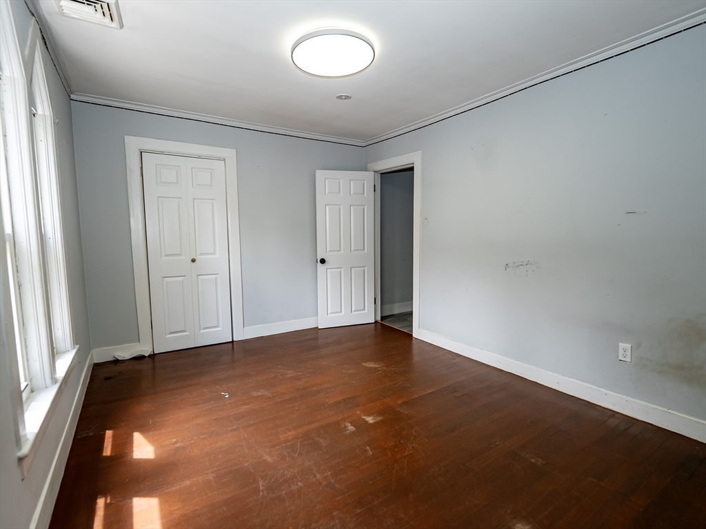 159 Hamilton St, Southbridge