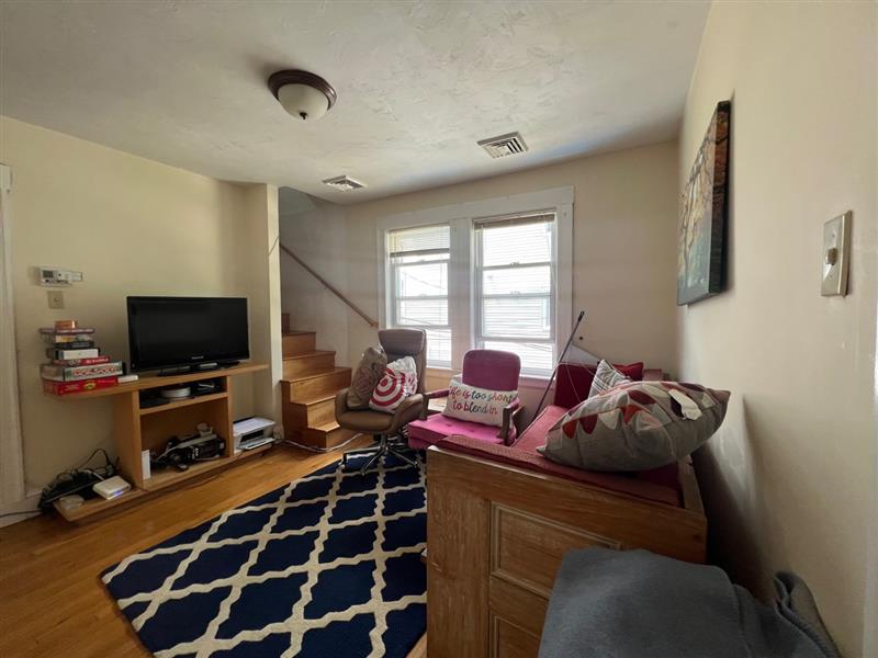 119 Albion St, Powder House Square