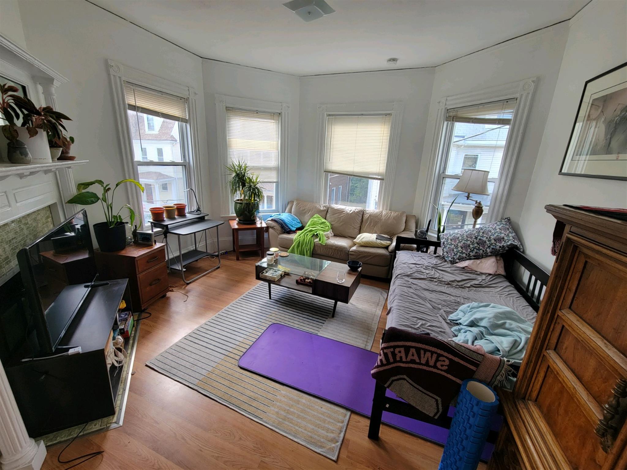 2 bed, 1 bath apartment for rent at 11 St Paul St Unit 2, Central Square — photo 1 of 6