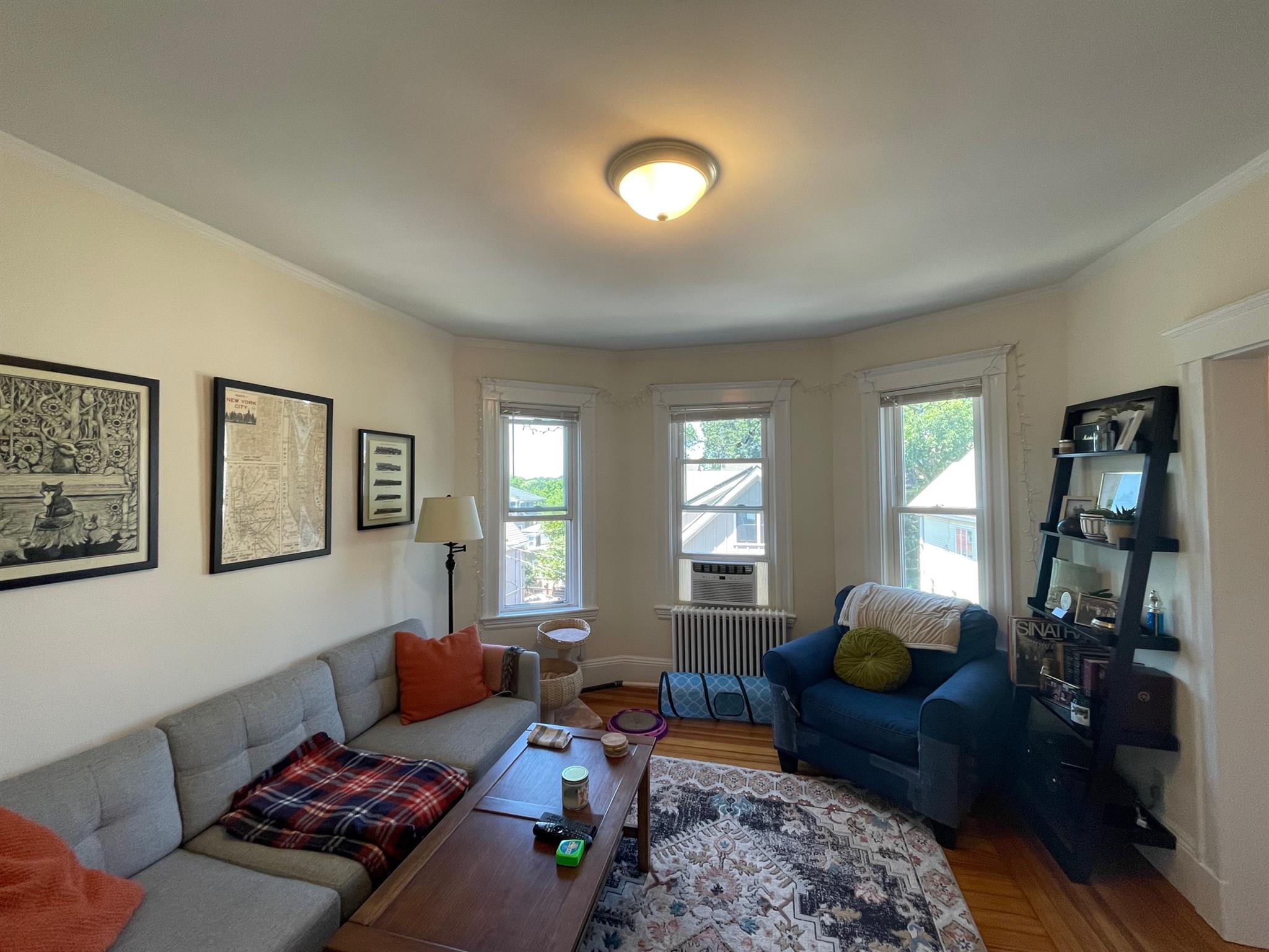 2 bed, 1 bath apartment for rent at 11 Belmont St Unit 3, Prospect Hill — photo 5 of 16