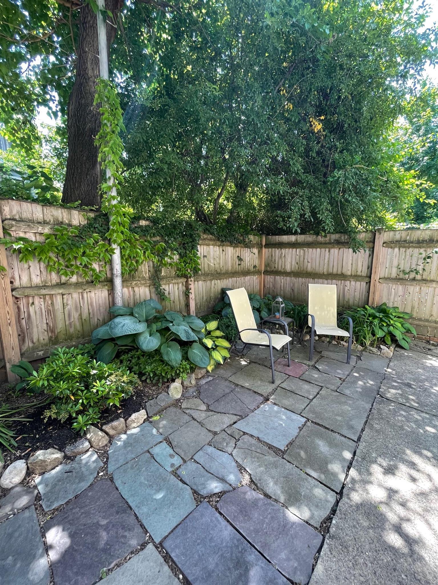 2 bed, 1 bath apartment for rent at 11 Belmont St Unit 3, Prospect Hill — photo 15 of 16