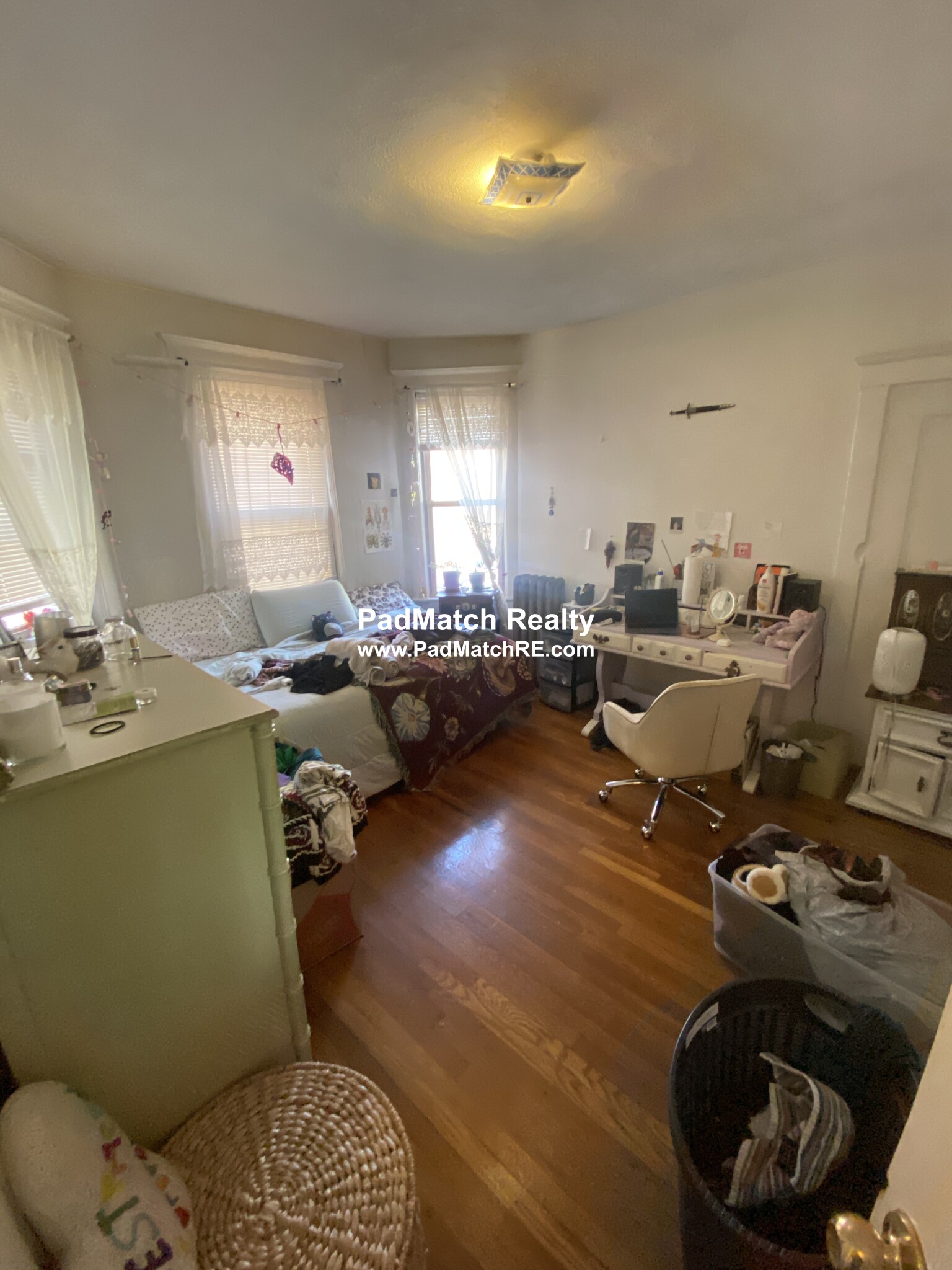 11 Scottfield Rd, Brighton