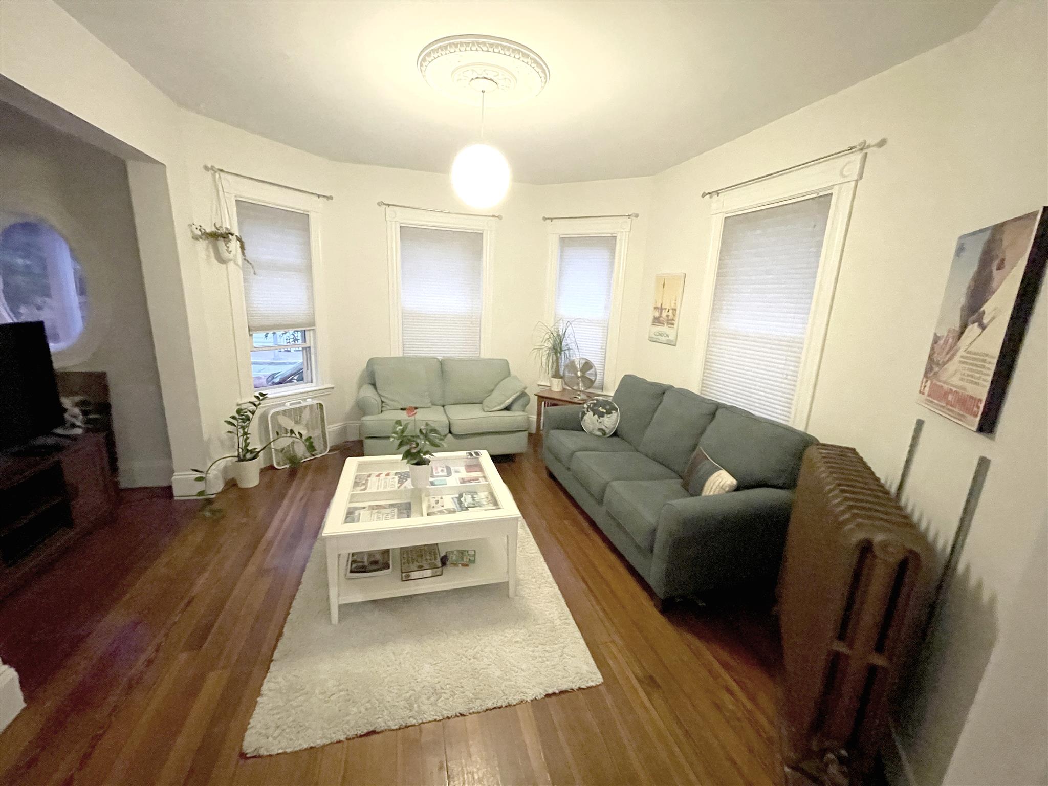 2.5 bed, 1 bath apartment for rent at 217 Harvard St Unit 1L, Central Square — photo 4 of 14