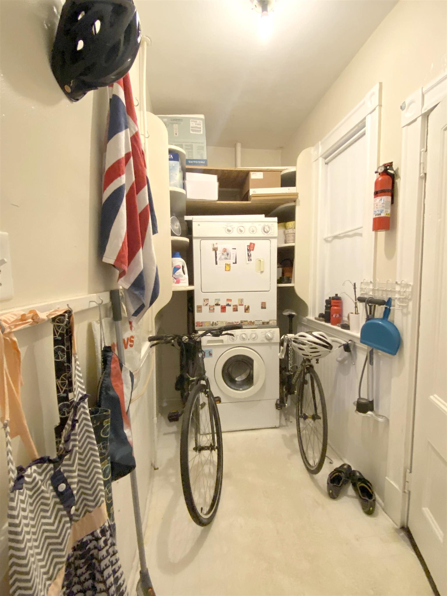 2.5 bed, 1 bath apartment for rent at 217 Harvard St Unit 1L, Central Square — photo 11 of 14