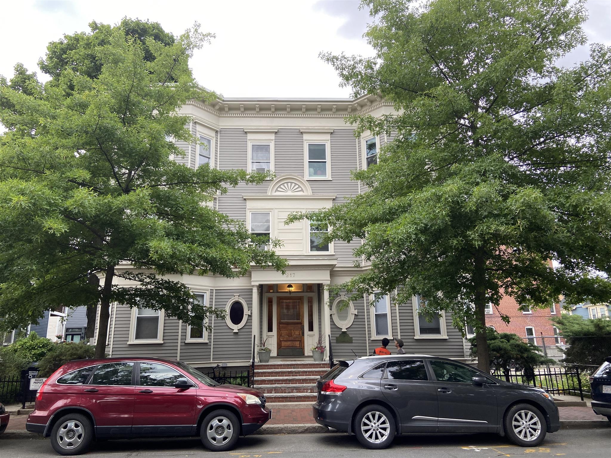 2.5 bed, 1 bath apartment for rent at 217 Harvard St Unit 1L, Central Square — photo 13 of 14