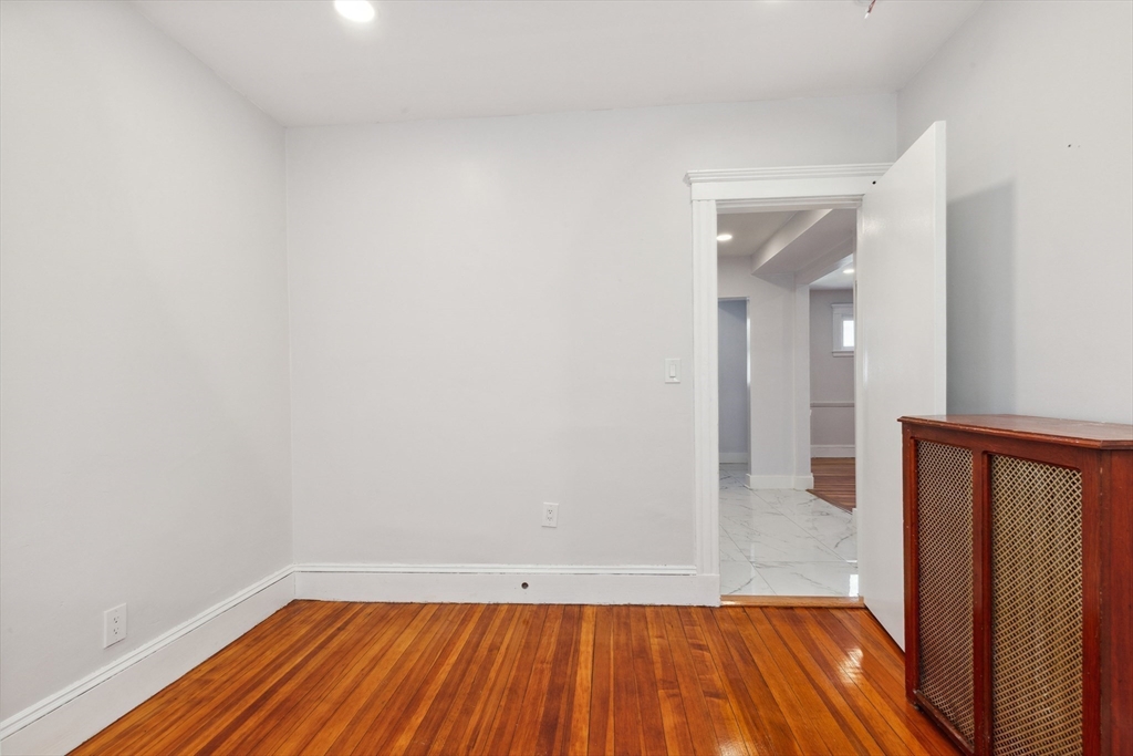 11 Tucker St, Milton