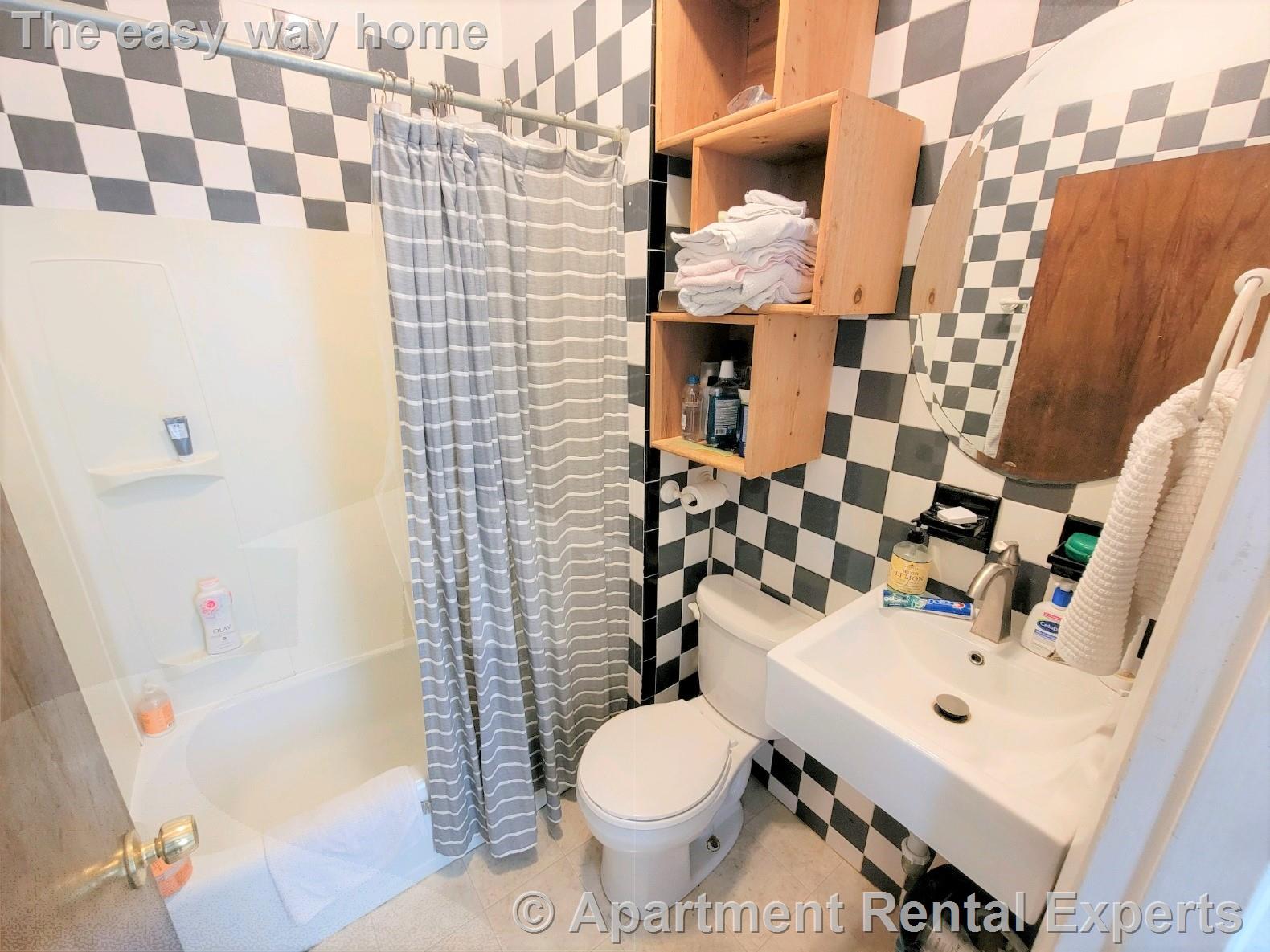 15 St Paul St, Central Square