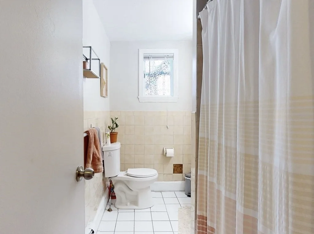 32 S Huntington, Mission Hill