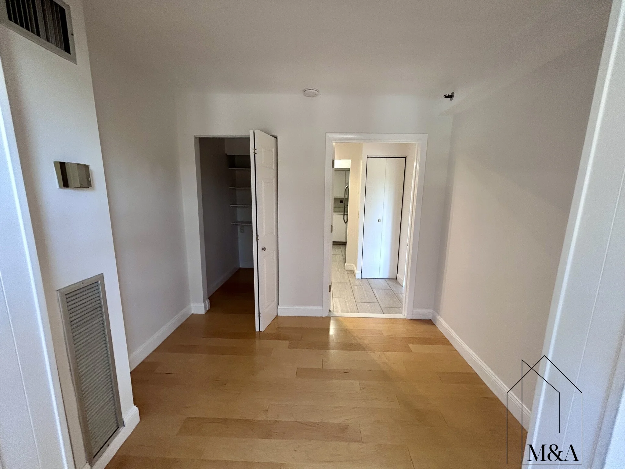 1731 Beacon St, Brookline