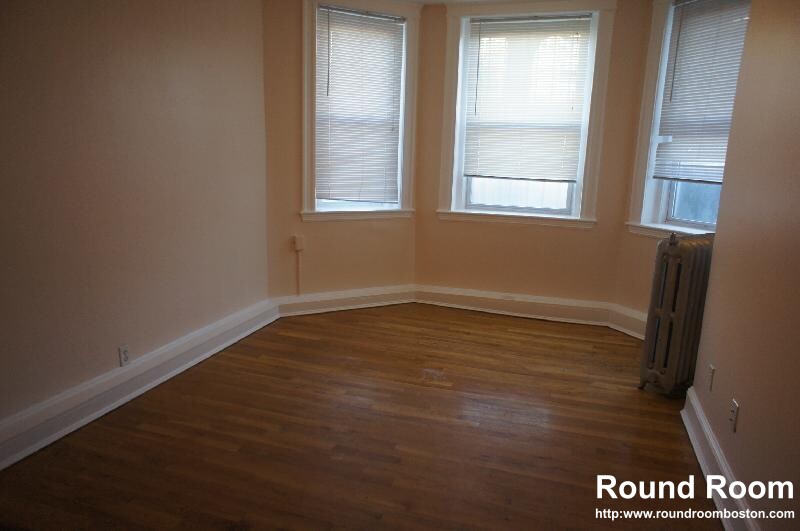 1629 Commonwealth Ave, Brighton