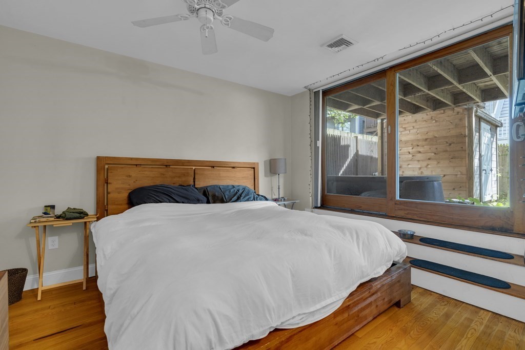 176 H St, South Boston