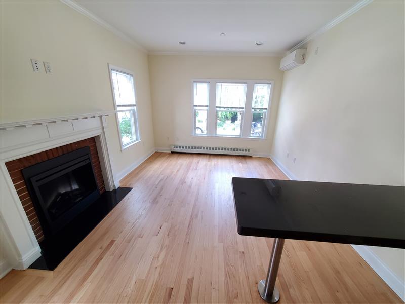 65 Langdon St, Neighborhood Nine