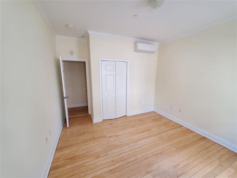 65 Langdon St, Neighborhood Nine