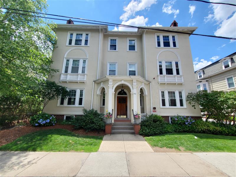 65 Langdon St, Neighborhood Nine