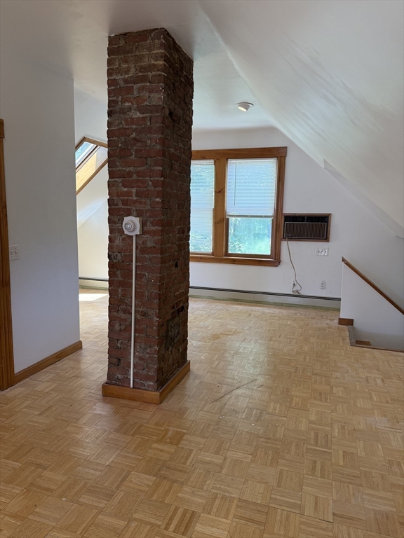 127 Arlington St, Hyde Park