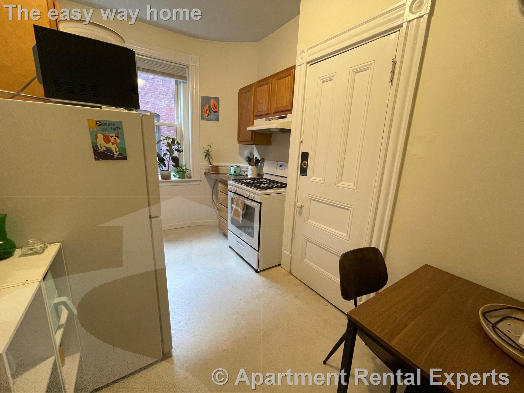 64 Vinal Ave, Prospect Hill