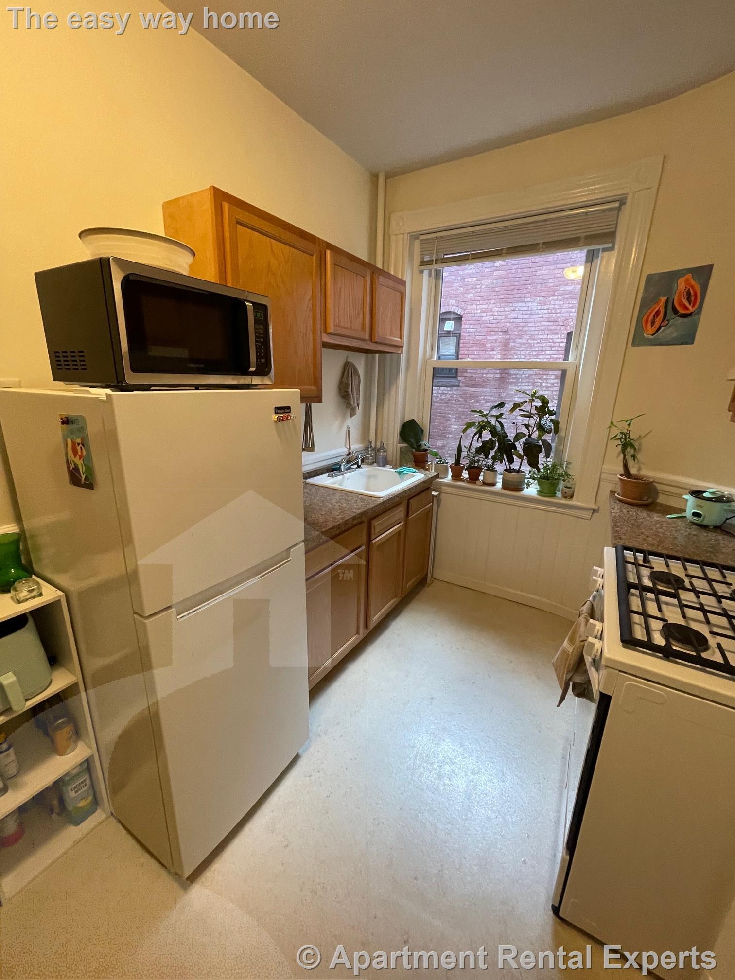 64 Vinal Ave, Prospect Hill