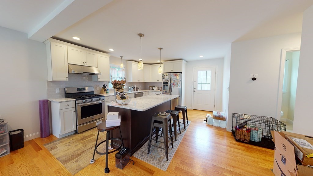 28 Woodruff Ave, Medford