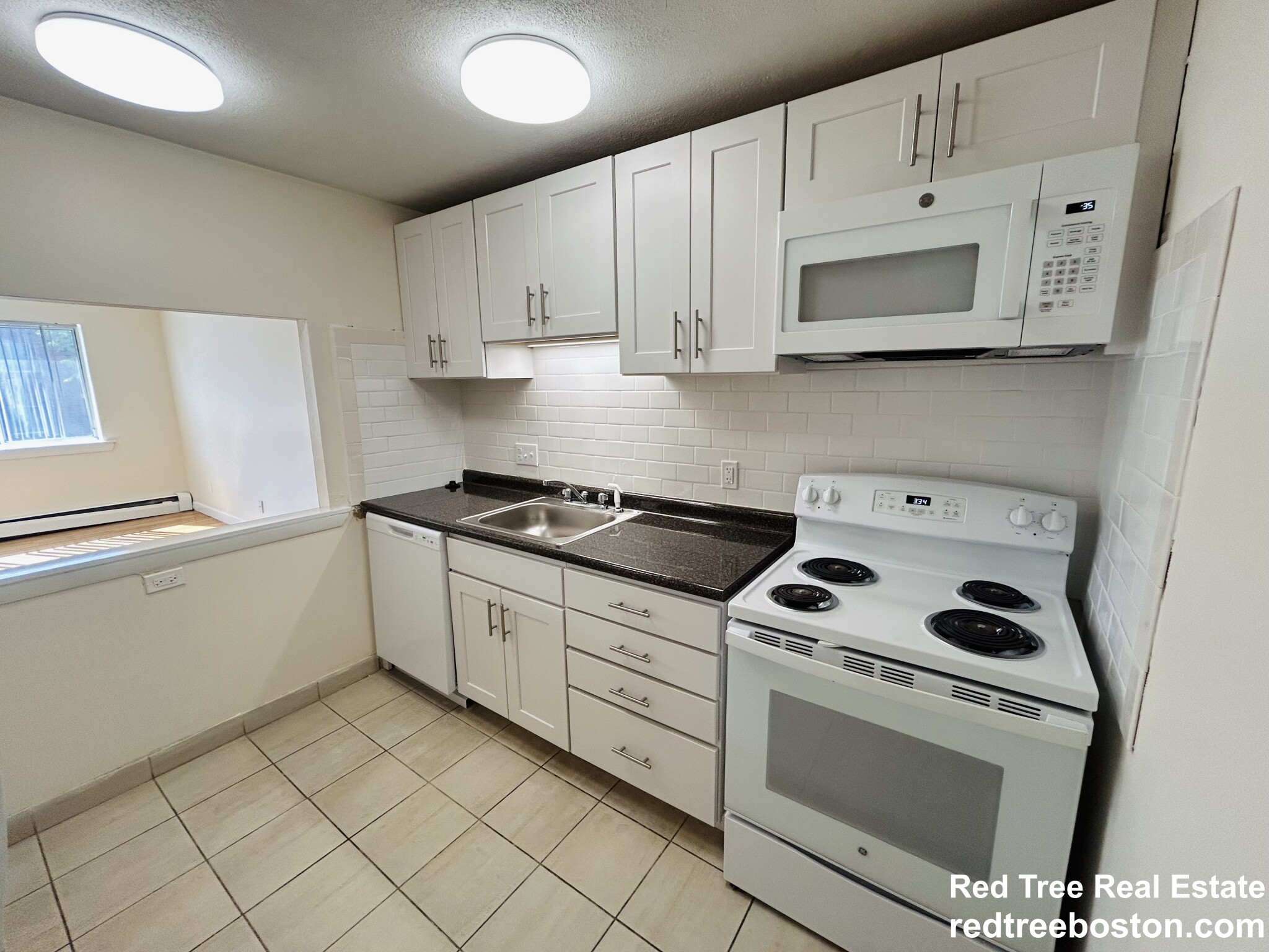 84 Gardner St, Allston