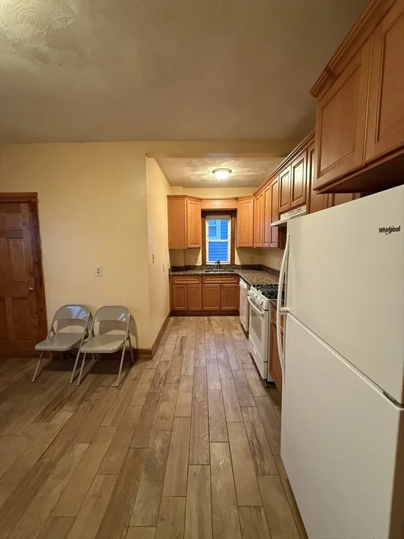 29 Almont St, Mattapan