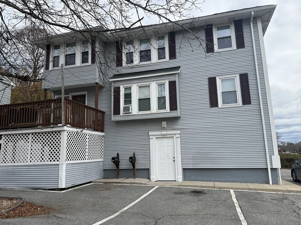 279 West Fellsway, Medford