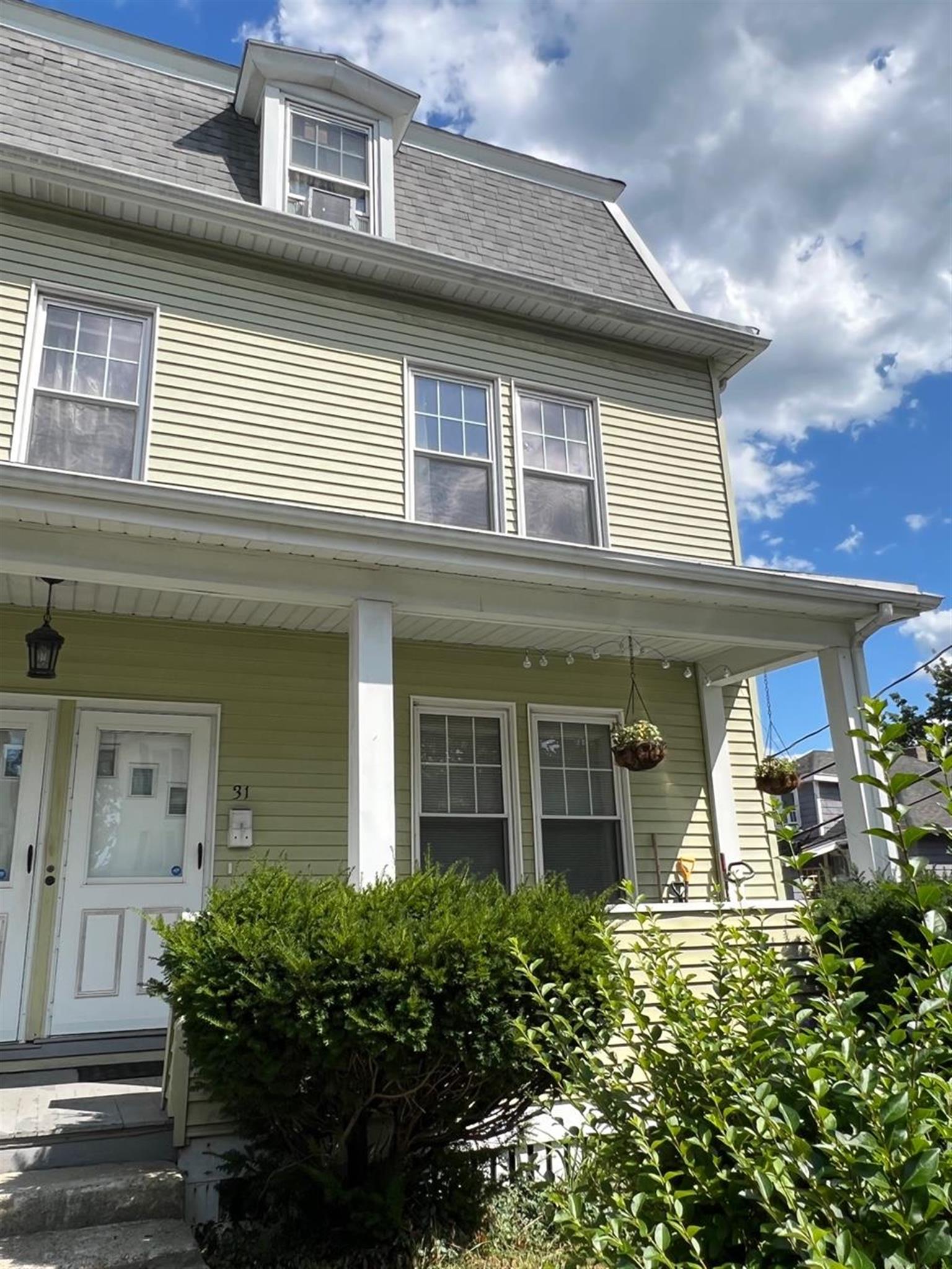2 bed, 1.5 bath apartment for rent at 31 Laurel St Unit 1, Spring Hill — photo 15 of 16