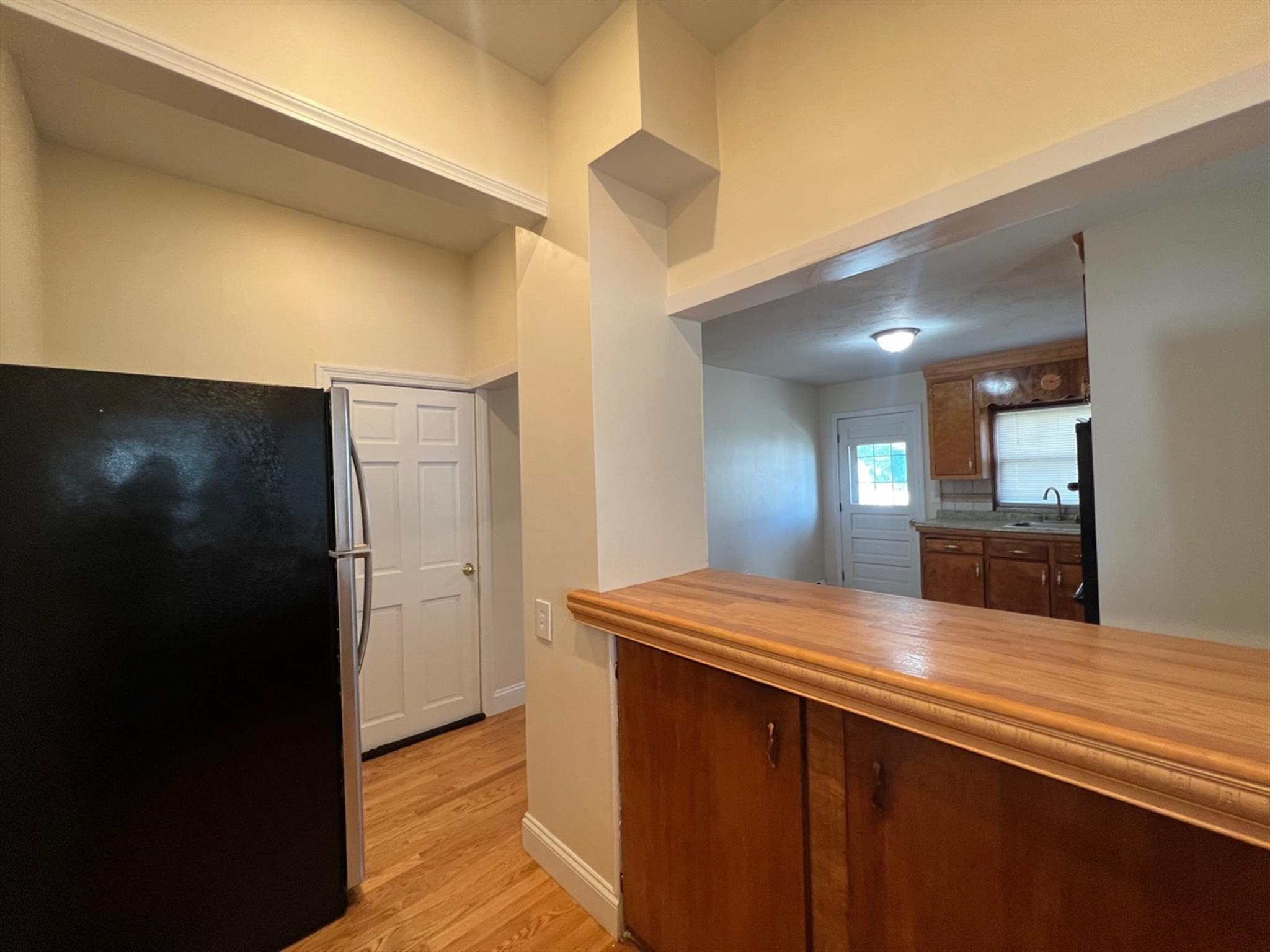 2 bed, 1.5 bath apartment for rent at 31 Laurel St Unit 1, Spring Hill — photo 5 of 16