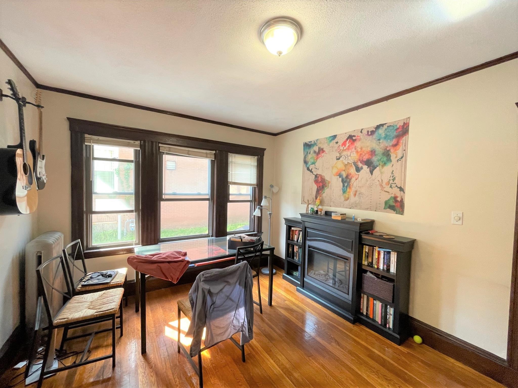1.5 bed, 1 bath apartment for rent at 14 Winslow Ave Unit 2, Davis Square — photo 5 of 11