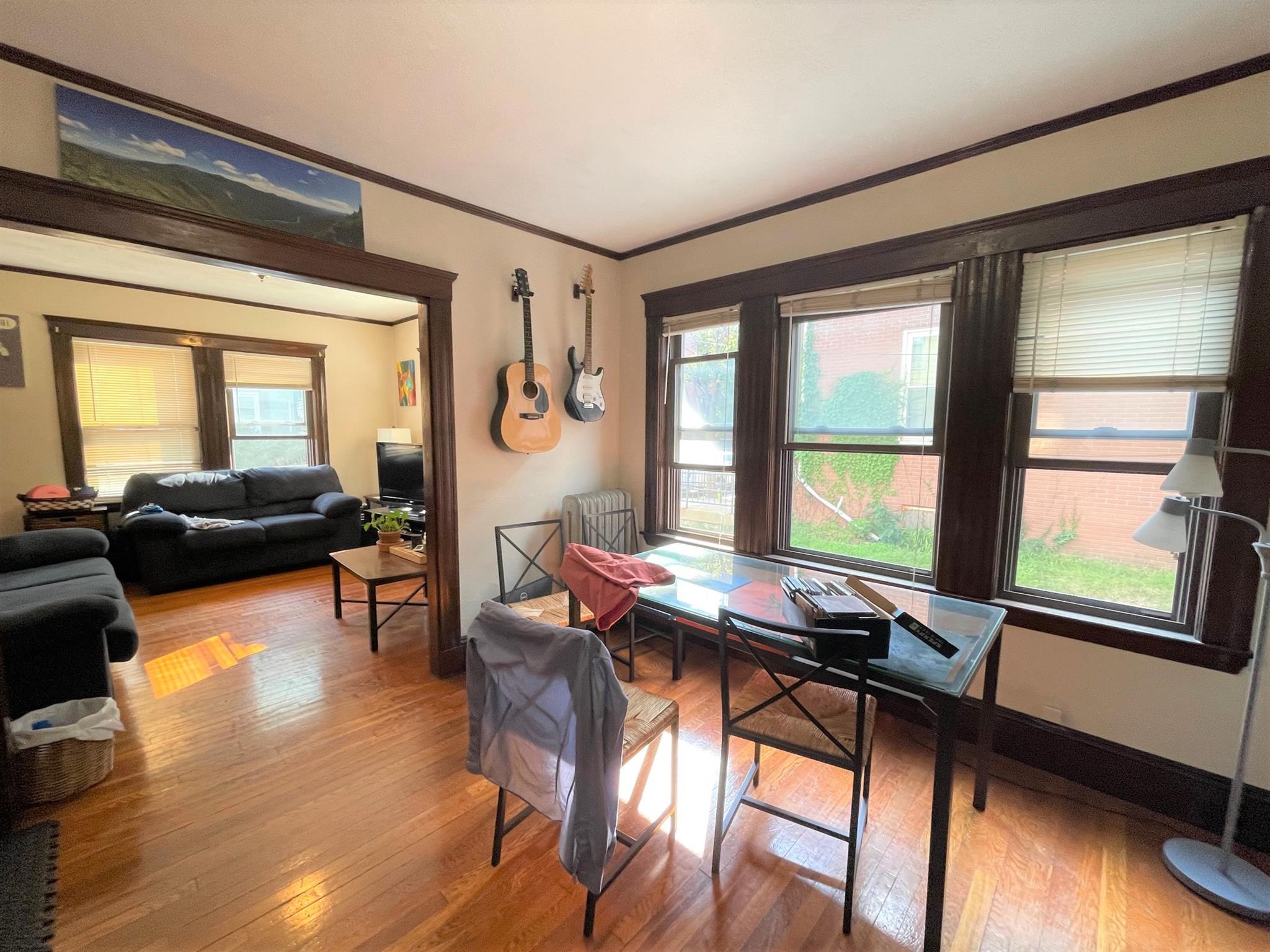 1.5 bed, 1 bath apartment for rent at 14 Winslow Ave Unit 2, Davis Square — photo 6 of 11