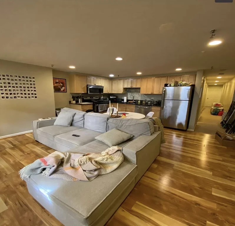 25 Saint Stephen, Fenway