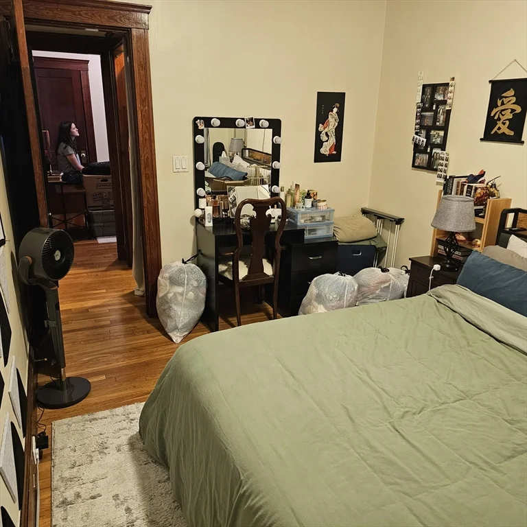 97 Hammond St, Waltham