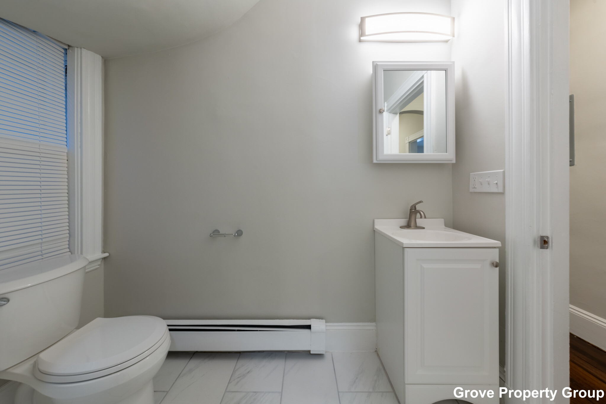 717 East 2nd St, South Boston