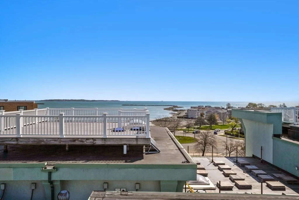 10 Ocean Ave, Revere Beach
