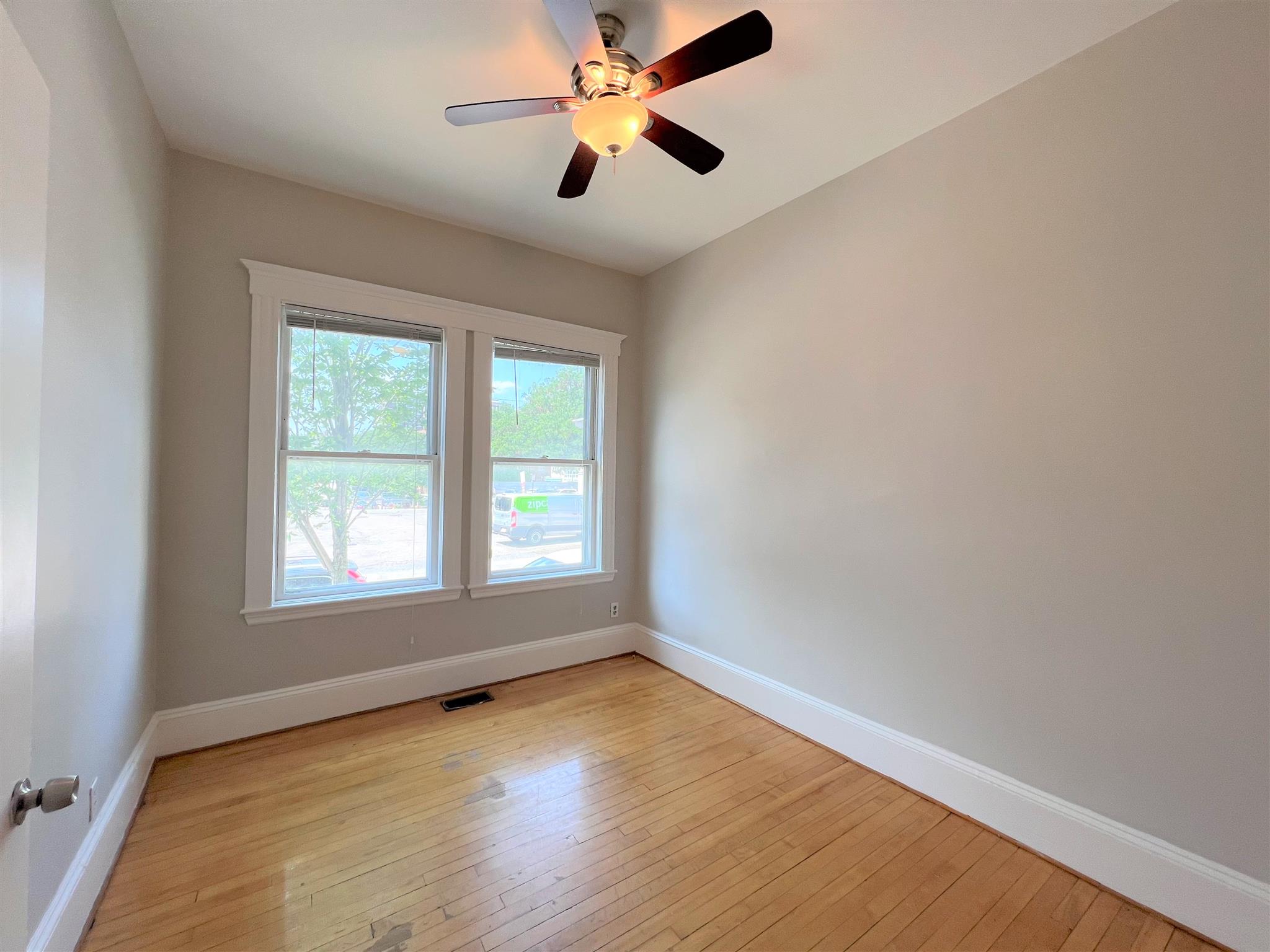 3 bed, 1 bath apartment for rent at 12 Pleasant St Unit 12, Central Square — photo 7 of 17