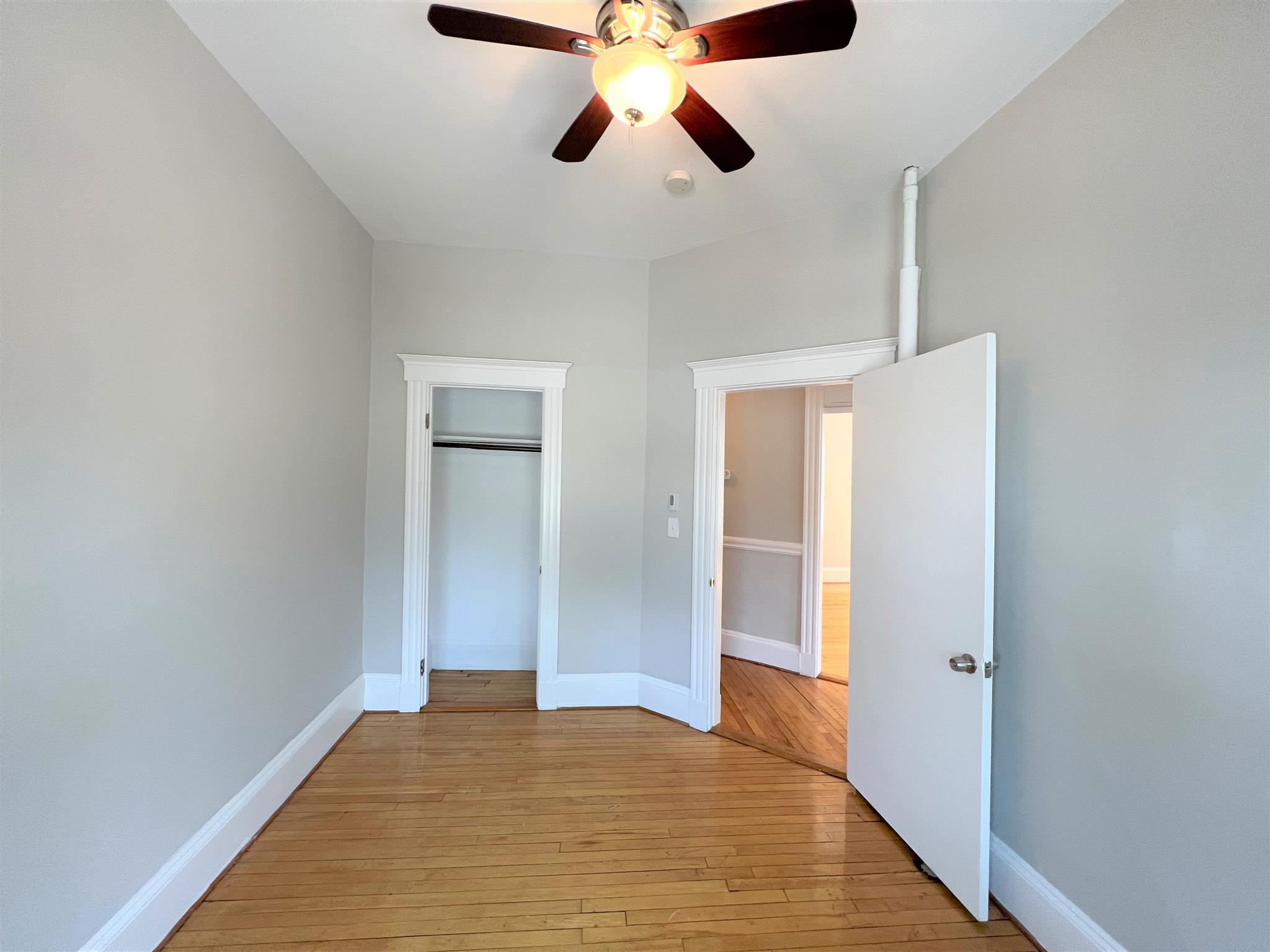 3 bed, 1 bath apartment for rent at 12 Pleasant St Unit 12, Central Square — photo 8 of 17